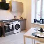 Work & In Apartman *