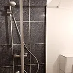 Work & In Apartman