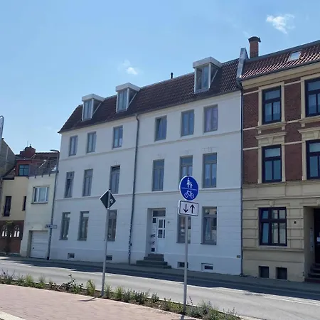 Work & In Apartament *